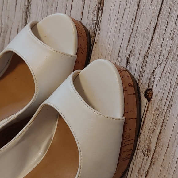 Chateau White leather platforms shoes slip ons women size 38 - Picture 6 of 15